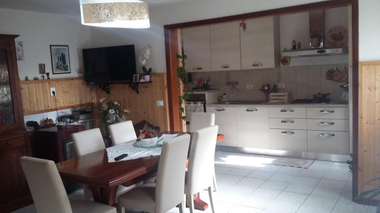 B & B Santa Maria Santa Maria a Monte Buitenkant foto